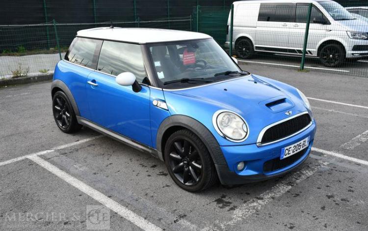 MINI COOPER S 1,6 175 BLEU CE-205-BL