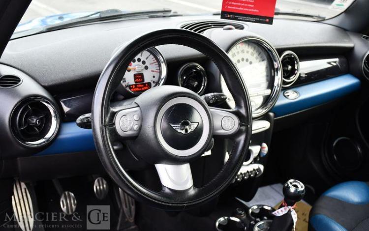 MINI COOPER S 1,6 175 BLEU CE-205-BL