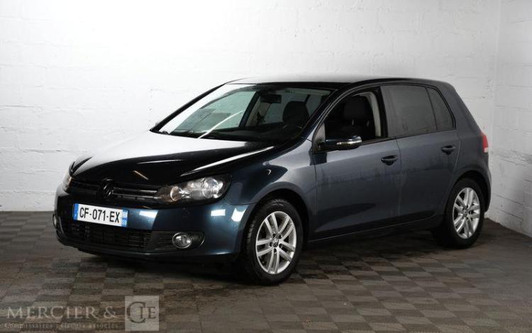 VOLKSWAGEN GOLF CONFORTLINE BLEU CF-071-EX