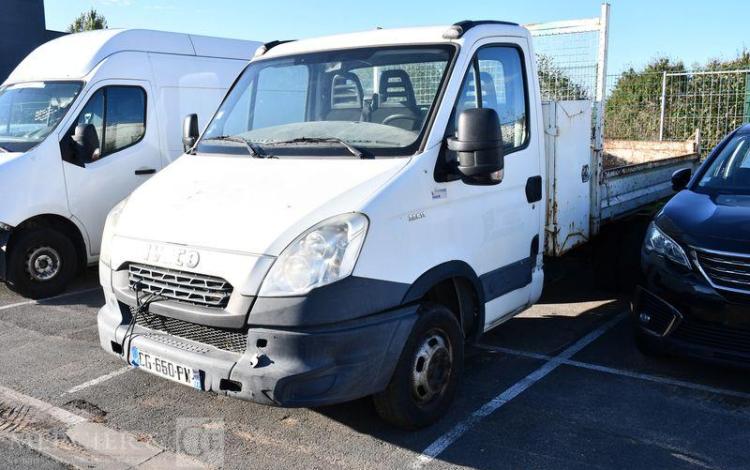 IVECO DAILY BENNE 2,3  CG-650-PW