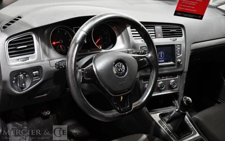 VOLKSWAGEN GOLF 7 NOIR CT-535-CS