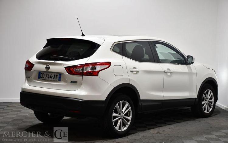 NISSAN QASHQAI 1,6 DCI130 CONNECT EDITION 2WD BLANC DD-744-AF