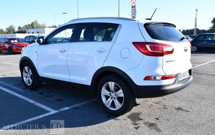 KIA SPORTAGE 1,7 CRDI 115 EDITION 4X2 ISG BLANC DE-932-GZ