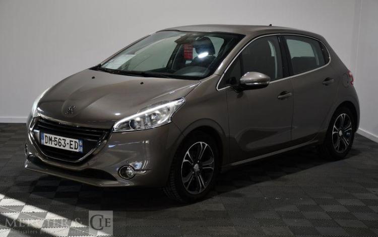 PEUGEOT 208 1,2 PURETECH 80 ALLURE BEIGE DM-563-ED