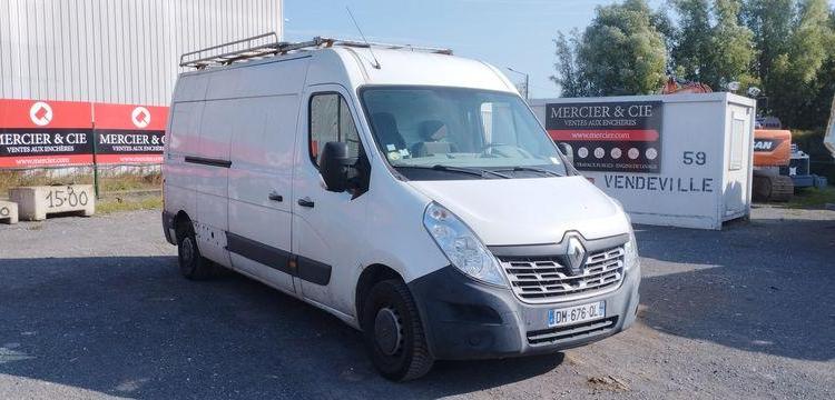 RENAULT MASTER 3 – 2,3 BLUE DCI 16V TURBO – DIESEL – 134066 KMS – ANNEE 2014 BLANC DM-676-QL