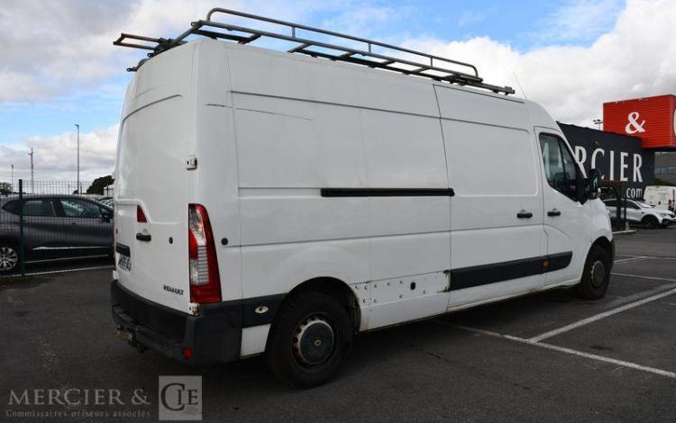 RENAULT MASTER 3 – 2,3 BLUE DCI 16V TURBO – DIESEL – 134066 KMS – ANNEE 2014 BLANC DM-676-QL