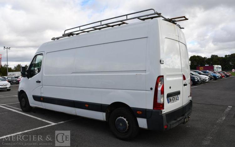 RENAULT MASTER 3 – 2,3 BLUE DCI 16V TURBO – DIESEL – 134066 KMS – ANNEE 2014 BLANC DM-676-QL