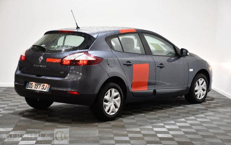 RENAULT MEGANE GRIS DS-197-SJ