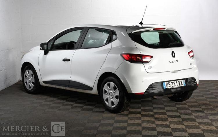 RENAULT CLIO BLANC DS-221-WX