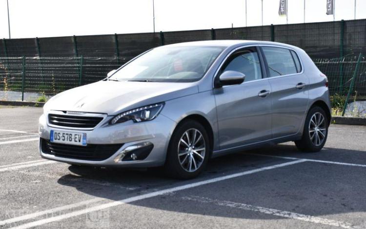 PEUGEOT 308 1,6 BLUEHDI120 FAP ALLURE GRIS DS-578-EV