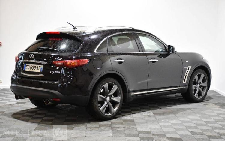 INFINITI QX70 3,0D V6 238CH NOIR EC-539-AE