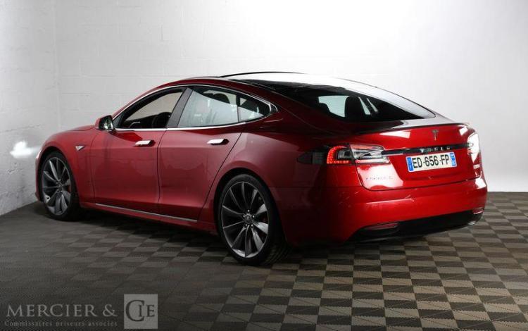 TESLA MODEL S P90D LUDICROUS ROUGE ED-656-FP