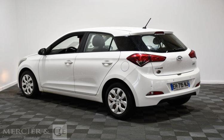 HYUNDAI I20 1.1 CRDI 75CV BLANC EH-715-NJ