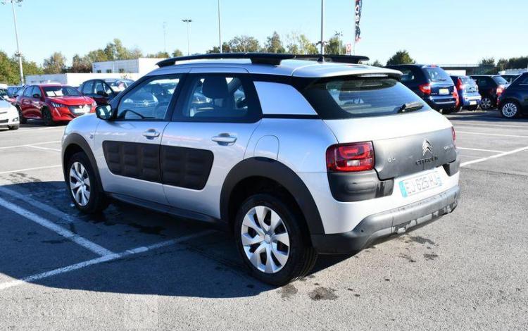 CITROEN C4 CACTUS 1,6 BLUEHDI 100 FEEL S&S GRIS EJ-625-HJ