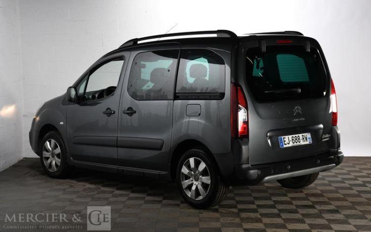 CITROEN BERLINGO 1,2 PURETECH 110CH XTR PLUS S&S GRIS EJ-688-RW