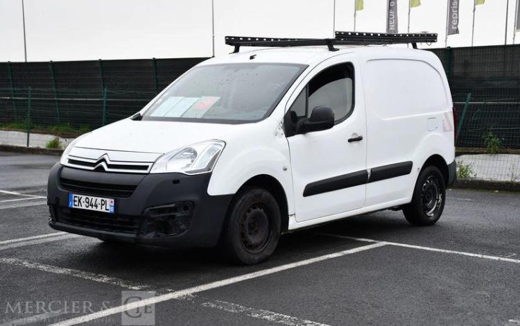 CITROEN BERLINGO 1,6 BLUE HDI 75 BLANC EK-944-PL