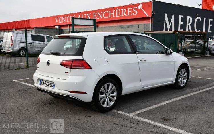 VOLKSWAGEN GOLF VII  EM-779-SC