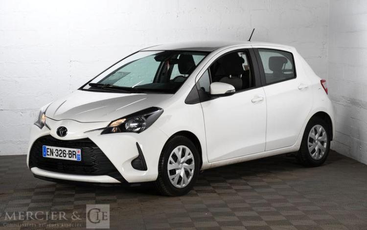 TOYOTA YARIS E69 FRANCE 2017 BLANC EN-326-BR