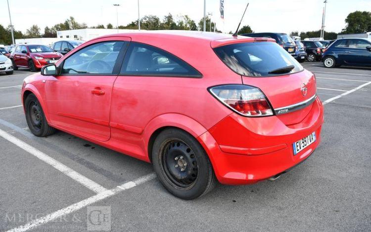 OPEL ASTRA ROUGE EV-997-VA