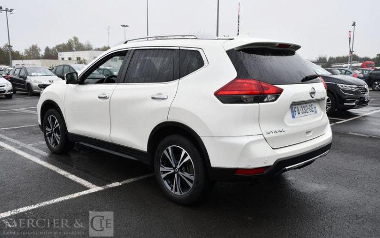 NISSAN X-TRAIL BLANC FA-332-GE