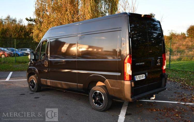 FIAT DUCATO 2,3 D – 131 CV – AN 2019 – 18329 KLM NOIR FE-503-RY