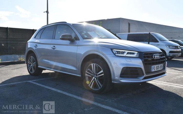 AUDI Q5 2,0 TDI 190 S EDITION GRIS FE-605-XR