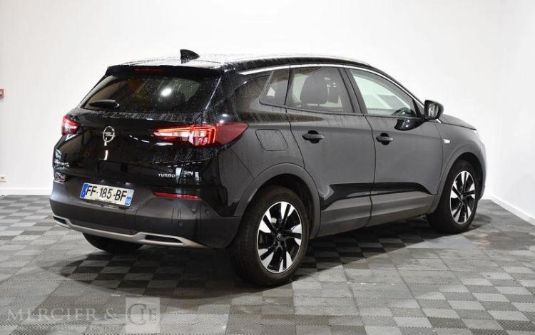 OPEL GRANDLAND X 1,2 ECOTEC T 130 INNOVATION 4X2 NOIR FF-185-BF