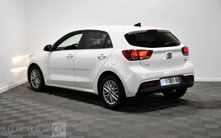 KIA RIO 1,0 T-GDI 120CH ISG DCT7 BLANC FK-385-KJ