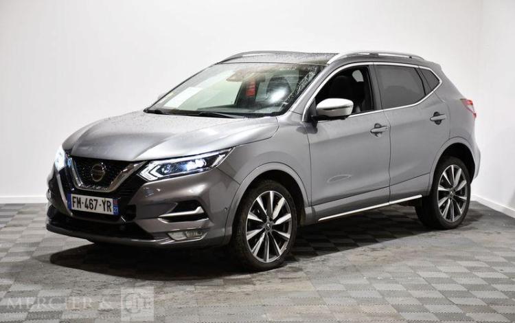 NISSAN QASHQAI 1,7 DCI 150 TEKNA X-TRONIC GRIS FM-467-YR