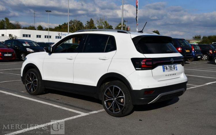 VOLKSWAGEN T CROSS 1,0 TSI 115 CARAT BLANC FN-795-QF