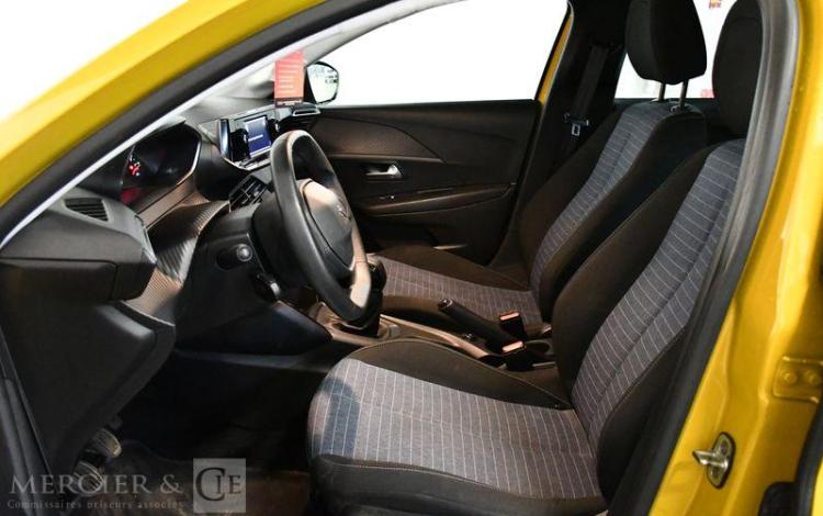 PEUGEOT 208 1,2 PURE TECH JAUNE FN-988-JW