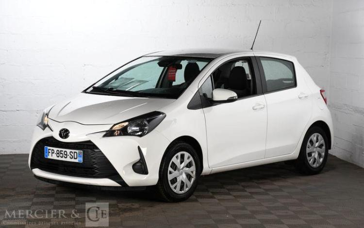 TOYOTA YARIS BLANC FP-859-SD