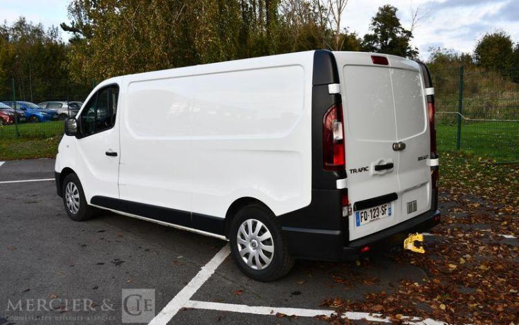 RENAULT TRAFIC GCF L2H1 1300 DCI 120 BLANC FQ-123-SF