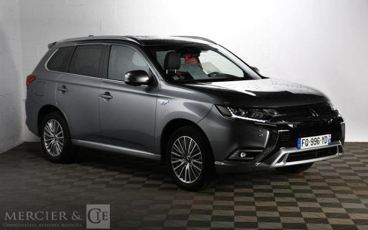 MITSUBISHI OUTLANDER 2,4 PHEV TWIN MOTOR 4WD INSTYLE GRIS FQ-996-YD