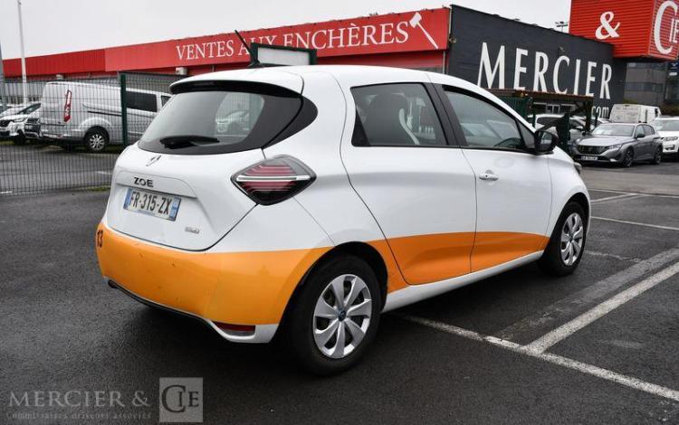 RENAULT ZOE ACHAT INTEGRAL LIFE 5P BLANC FR-315-ZX