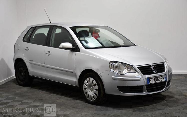 VOLKSWAGEN POLO TDI 70CH UNITED 5P GRIS FT-002-EN