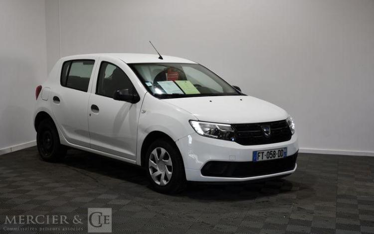 DACIA SANDERO ACCESS SCE 75 BLANC FT-058-DD