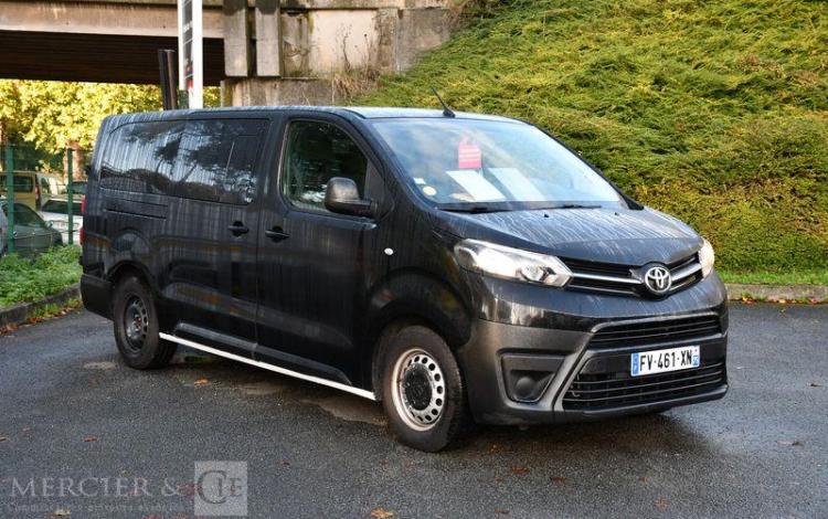 TOYOTA PROACE COMBI NOIR FV-461-XN