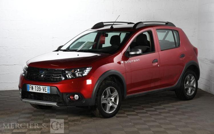 DACIA SANDERO STEPWAY BLUE DCI 95 ROUGE FW-139-VE