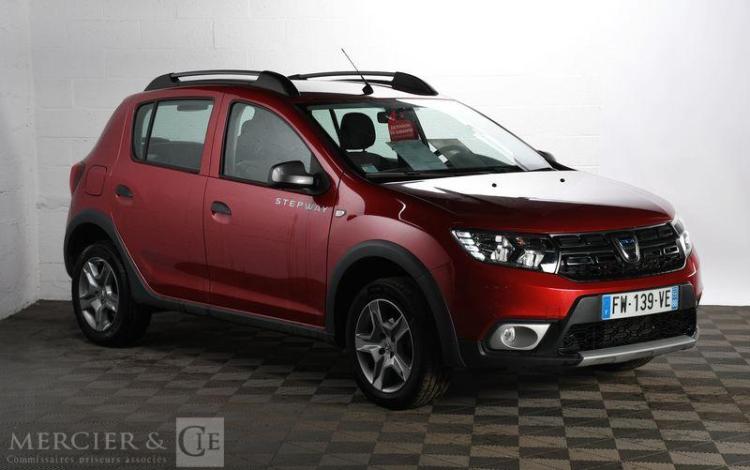 DACIA SANDERO STEPWAY BLUE DCI 95 ROUGE FW-139-VE