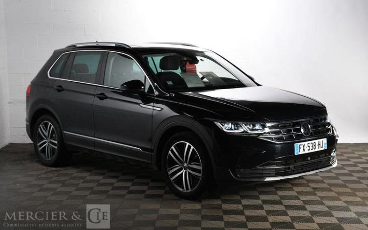 VOLKSWAGEN TIGUAN 2,0 TDI 150 DSG7 NOIR FX-538-HJ