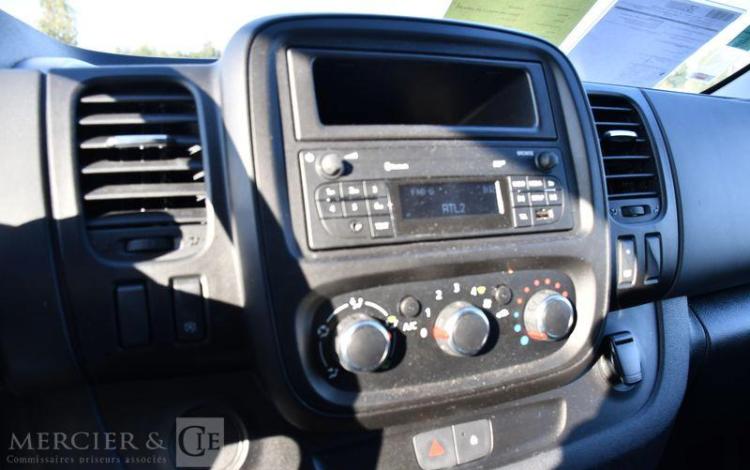 RENAULT TRAFIC L2H1 TPMR 1,5 DCI 120CH ZEN BLANC FX-847-FF