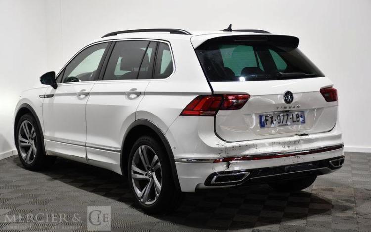 VOLKSWAGEN TIGUAN 2,0 TDI 150CH DSG7 R-LINE BLANC FX-977-LB