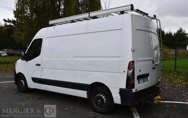 RENAULT MASTER FG GCF F3500 L2H2 DCI 135 BLANC FY-282-CY