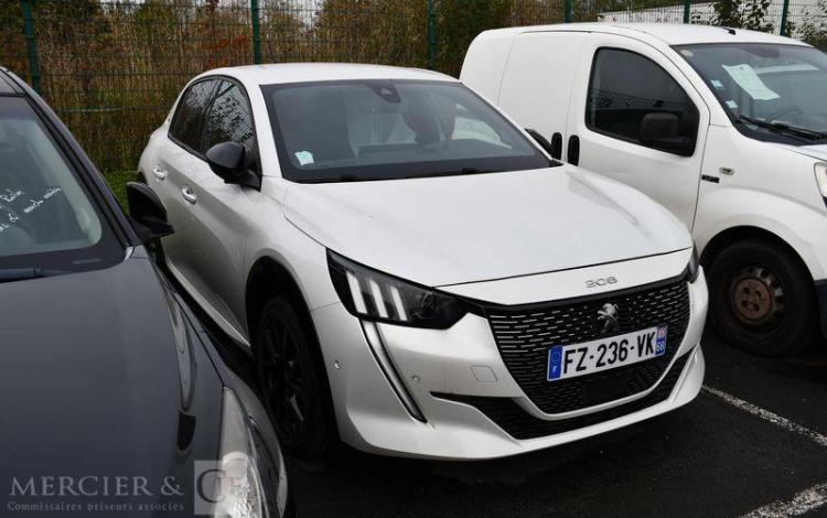 PEUGEOT 208 GT BLUEHDI 100 S&S BLANC FZ-236-VK