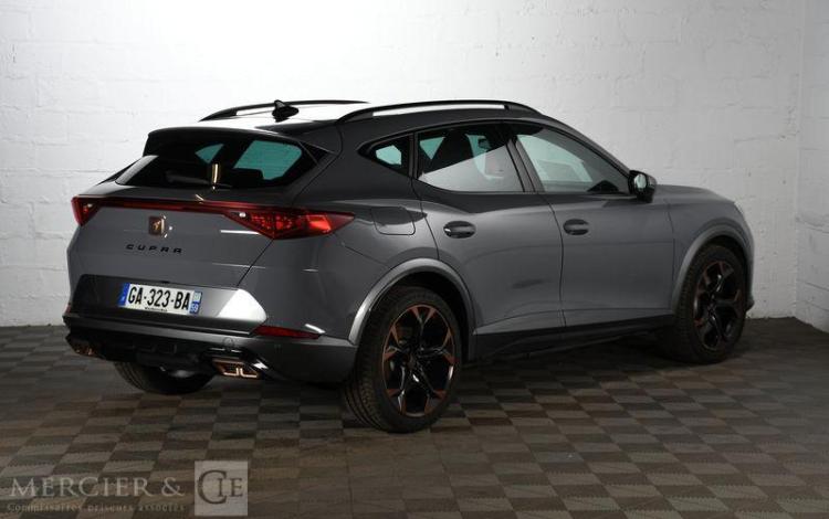 CUPRA FORMENTOR VZ e-HYBRID GRIS GA-323-BA