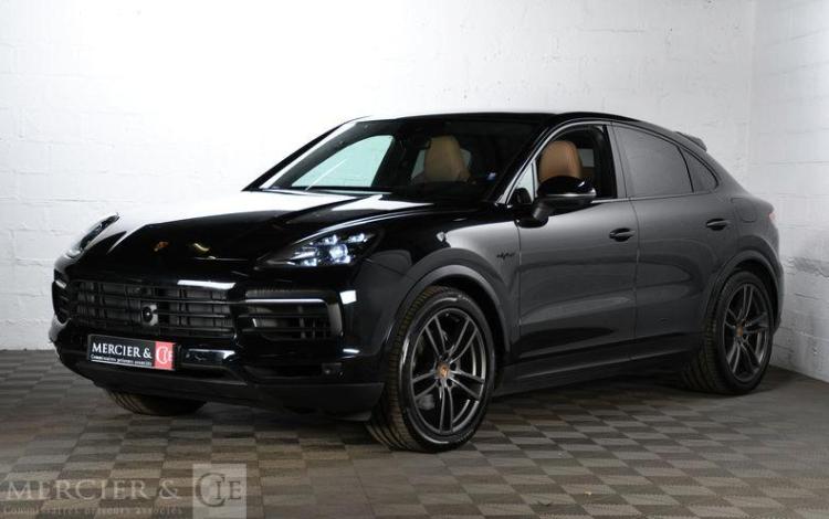 PORSCHE CAYENNE 3,0 e-HYBRID NOIR GA-776-MZ