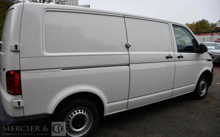 VOLKSWAGEN TRANSPORTEUR BLANC GB-295-WQ