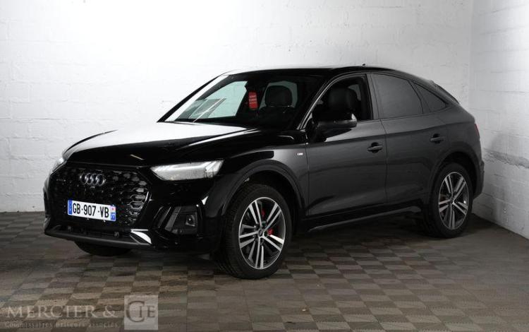 AUDI Q5 NOIR GB-907-VB