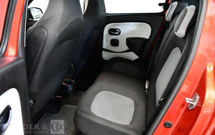 RENAULT TWINGO ZEN SCE 65 ROUGE GC-648-ZT